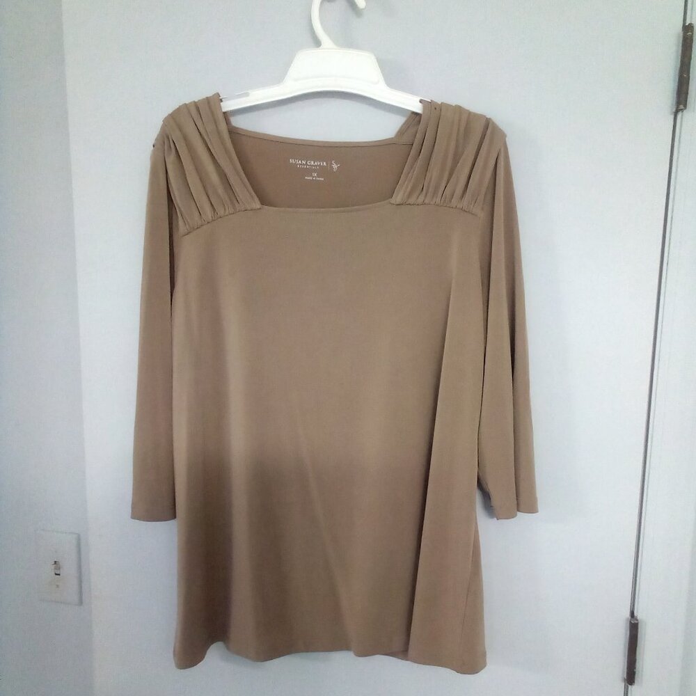 Susan Graver 1x top